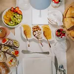 Sece - Luxury