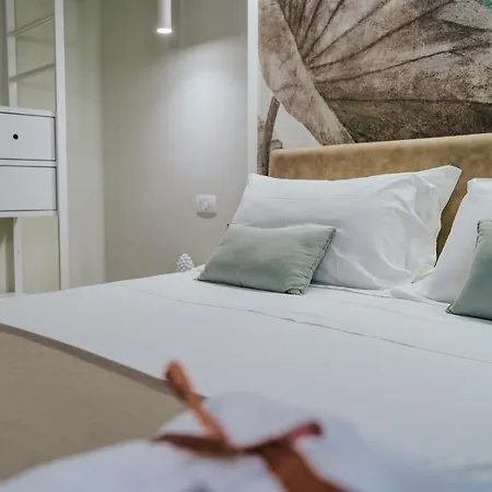 Sece - Luxury Couette-café